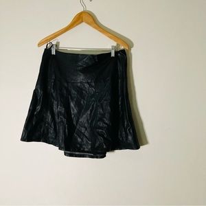 Ann Taylor size 12 black leather skirt